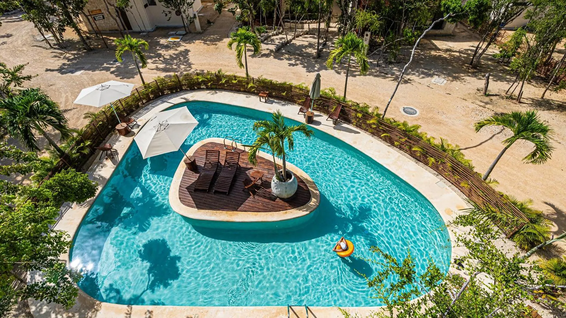 Tulum Jungle Villas - Chakra Artbat Mexico