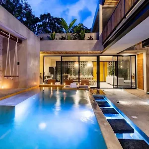  Villa Maracuyá: With 3 Jacuzzi, Private Pool, Chef&spa