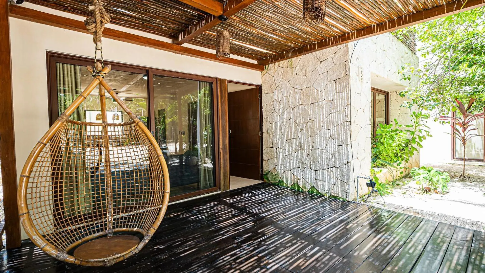Tulum Jungle Villas - Chakra Artbat 0*,  Mexico